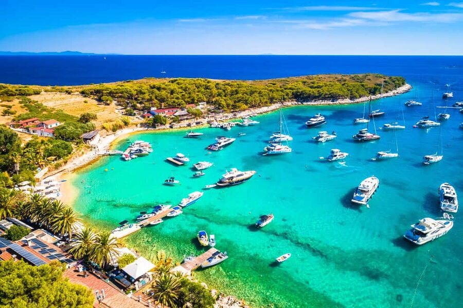 From Hvar: Blue Cave, Green Cave & 5 Islands Speedboat Tour - The Green Cave offers a different kind of light