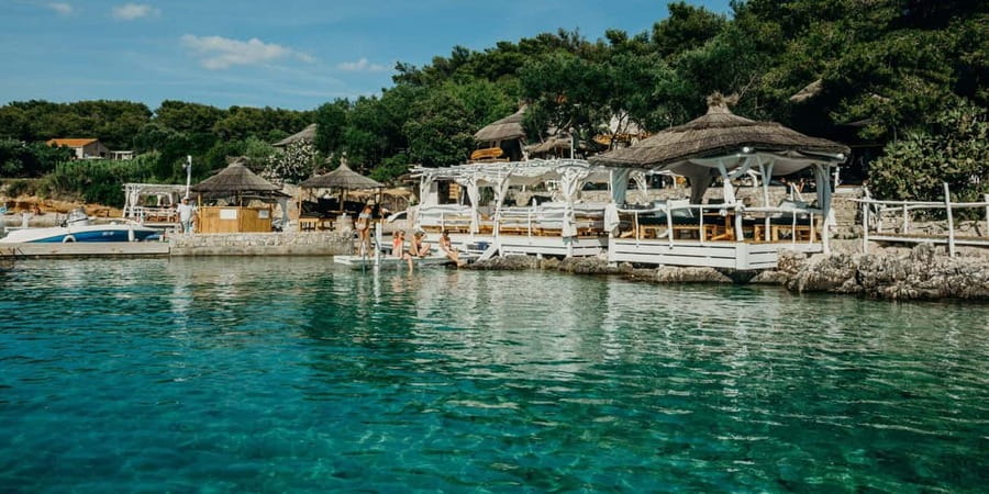 From Hvar: Blue cave group speedboat tour full day - What the speedboat and small group add