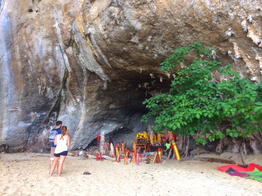 From Krabi: 4 Islands Snorkeling Tour by Speed Boat - How the day feels from start to finish