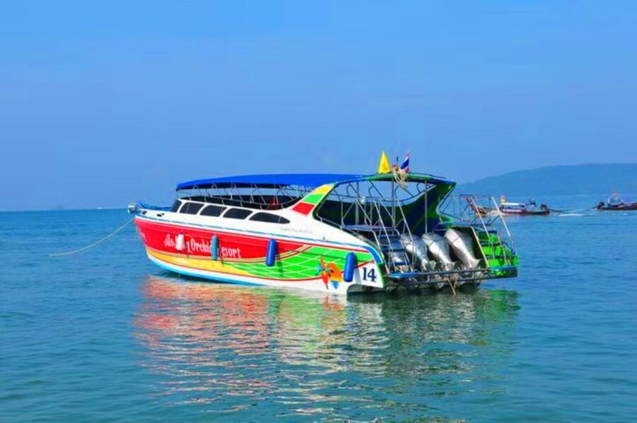 From Krabi: 4 Islands Snorkeling Tour by Speed Boat - Tup Island and the tide-made walkway