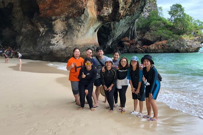 From Krabi - 4 Islands Speedboat Tour with Lunch & Snorkelling - Pickup areas and the morning routine