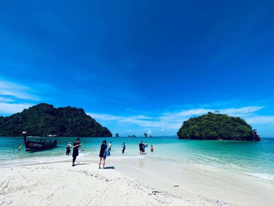 From Krabi: Phi Phi Early Bird & 4 Islands by Speedboat - Why the 5:50 a.m. start is worth it