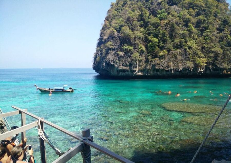 From Krabi: Phi Phi Island Full-Day Private Speed Boat Tour - The crew is the main reason to choose private