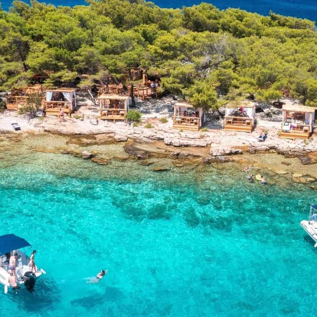 From Makarska:Hvar and Brač Island : Day Tour with speedboat - Who will enjoy this boat day most