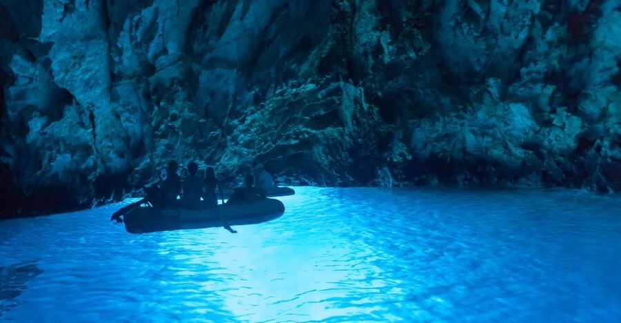 From Omis: Blue Cave & 5 Island Speedboat Tour - Ninety minutes at Veliki Budikovac