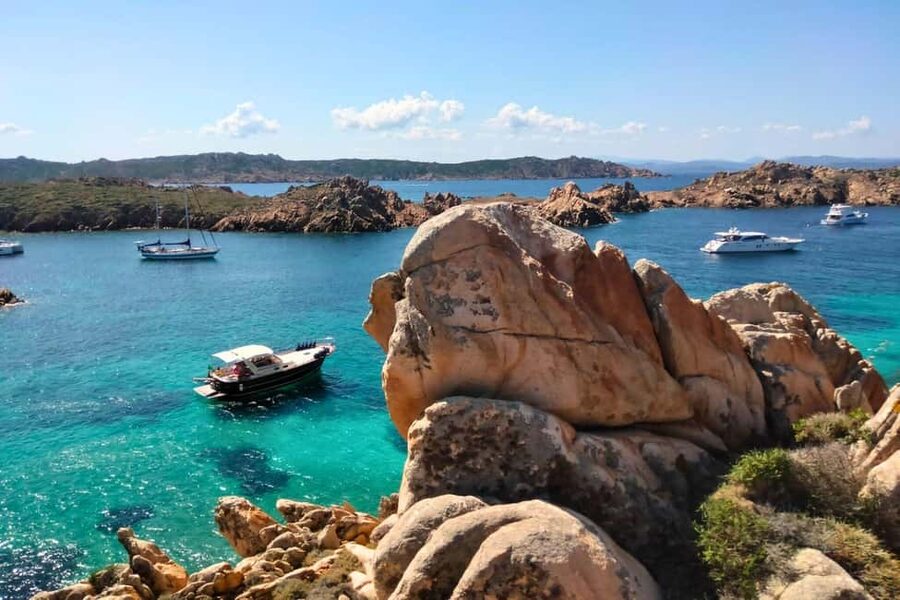 From Palau: South Corsica Trip by Wood Speedboat with Lunch - Lavezzi Island and Cala Acciarino