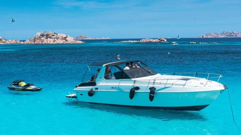 From Palau: Speedboat tour in La Maddalena Archipelago - Lunch on board with Sardinian flavors