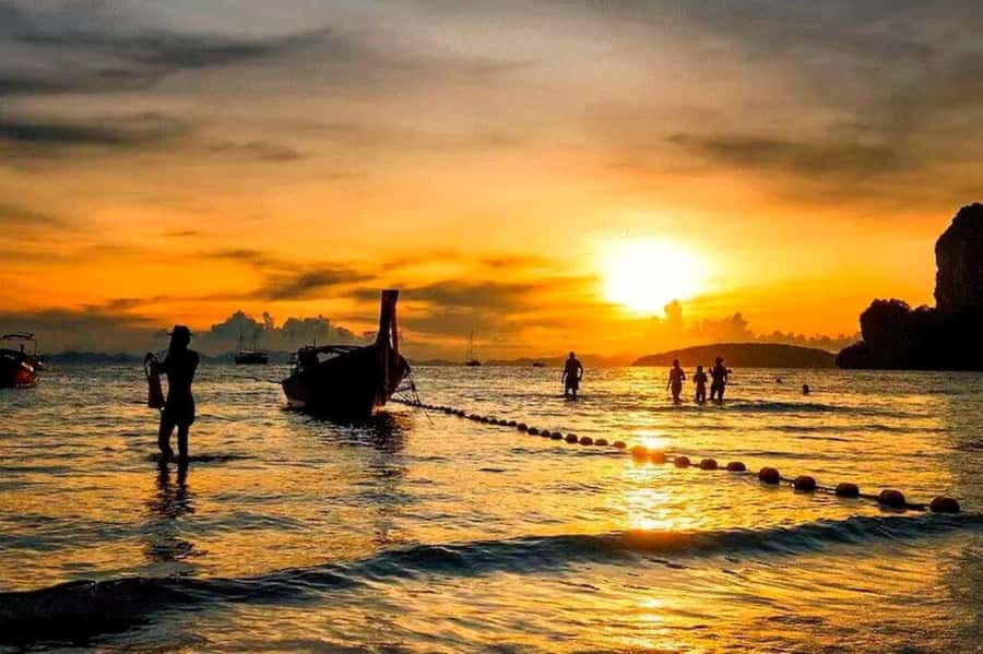 From Phi Phi Don:Sunset and Plankton Snorkeling by Speedboat - Key points to know before booking