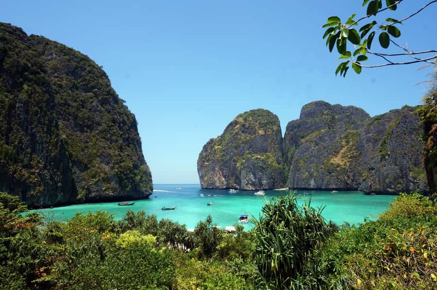 From Phuket: Phi Phi Island Private Full-Day Speedboat Trip - Maya Bay closure and the changing final stop