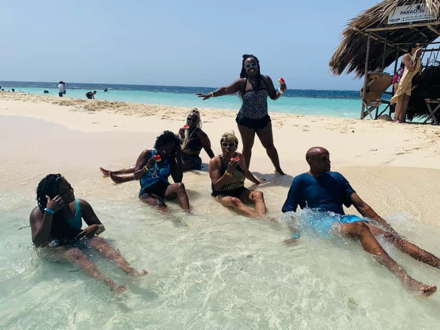 From Puerto Plata: Cayo Arena by VIP Speedboat and Snorkel - Mangrove Tunnels in Monte Cristi National Park