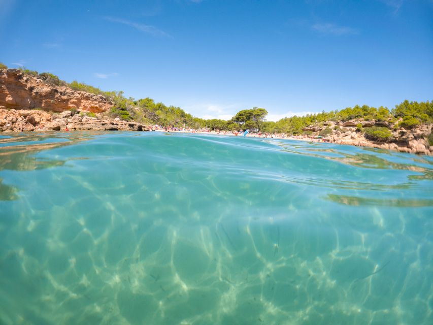 From Salou/Cambrils: Speedboat Tour - A speedboat outing with two very different moods