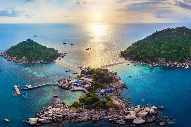 From Samui: Ko Tao and Koh Nang Yuan Speedboat Day Trip - Ao Muang and Mango Bay: the day’s main attraction
