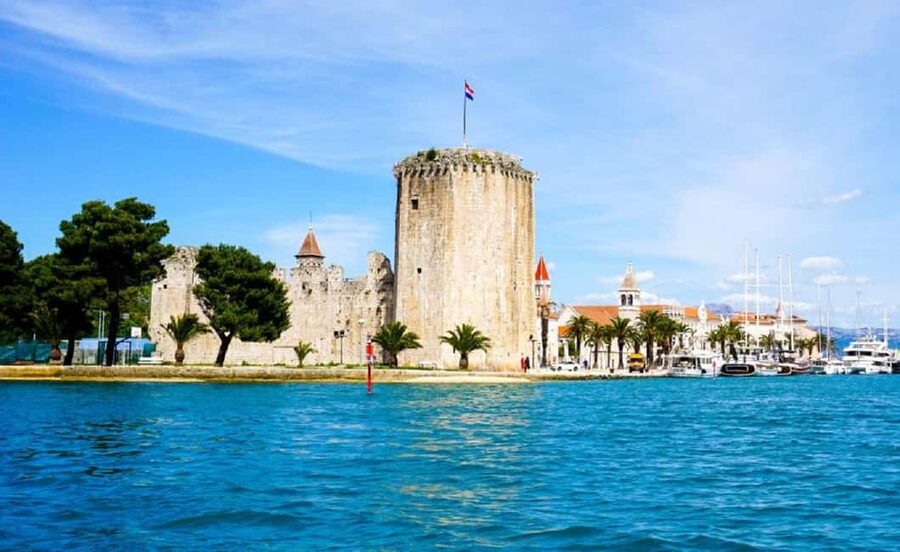 From Split: Blue Lagoon, Šolta, and Trogir Speedboat Tour - A speedboat sampler of Dalmatia