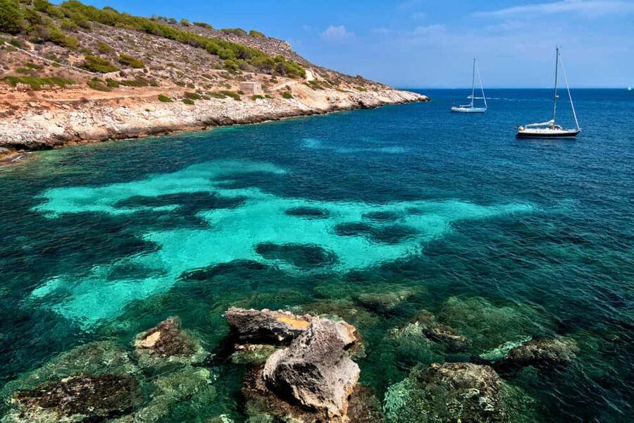 From Trapani: Egadi Islands Tour by RIB to Favignana and Levanzo with Lunch - Key points at a glance