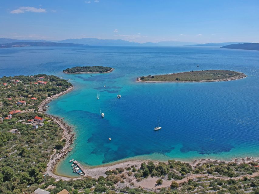 From Trogir: Three Islands Half-Day Speedboat Tour - Duga Bay on Čiovo: the final water stop