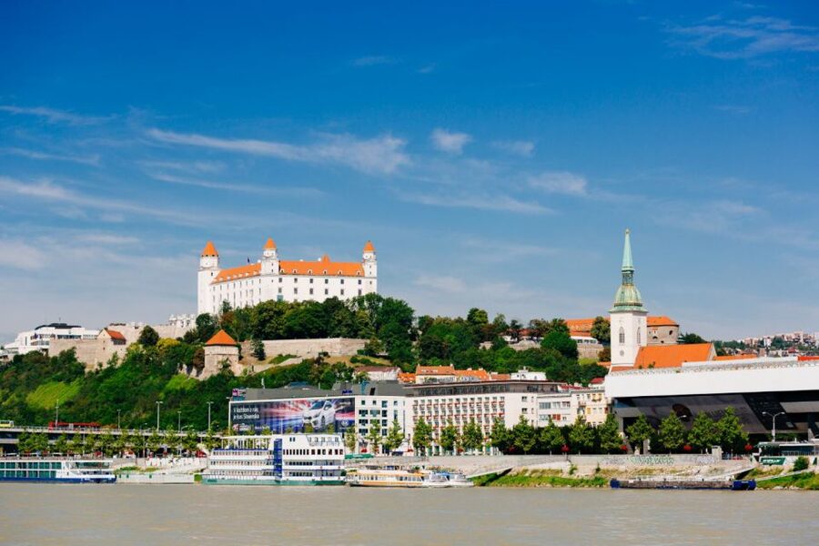 From Vienna: Guided Tour to Bratislava with Speed Boat Ride - Key points to know before booking