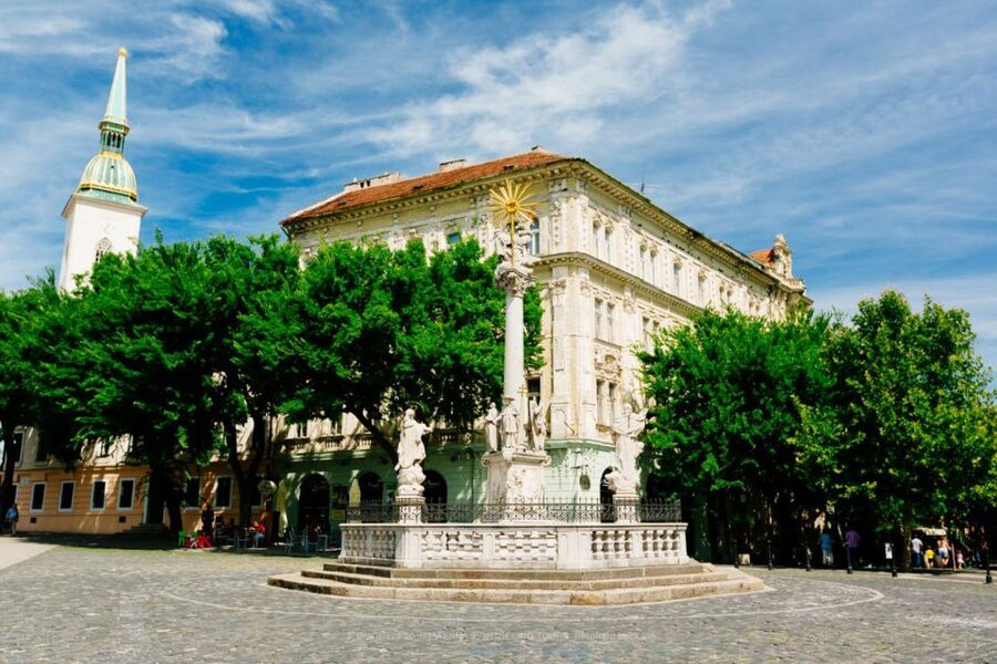 From Vienna: Guided Tour to Bratislava with Speed Boat Ride - Walking through Bratislava’s old town