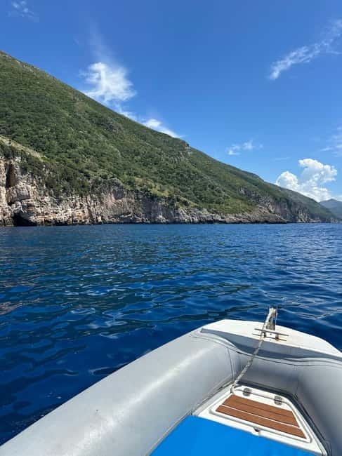 From Vlore: Haxhi Ali Cave&Karaburun Speedboat Tour - From Vlore’s promenade to open water