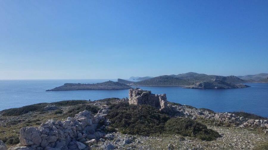 From Zadar: Private Speedboat Tour of Kornati National Park - The real price: $412 plus €220 in cash