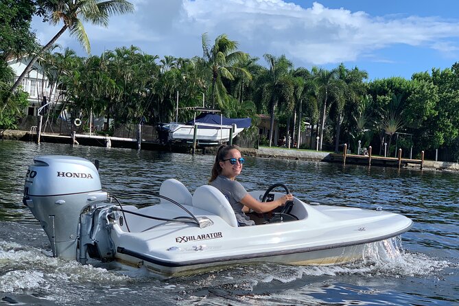 Ft. Lauderdale Mini Powerboat Rental. Canal, Yacht, Mansion Tour - Key points to know before you book