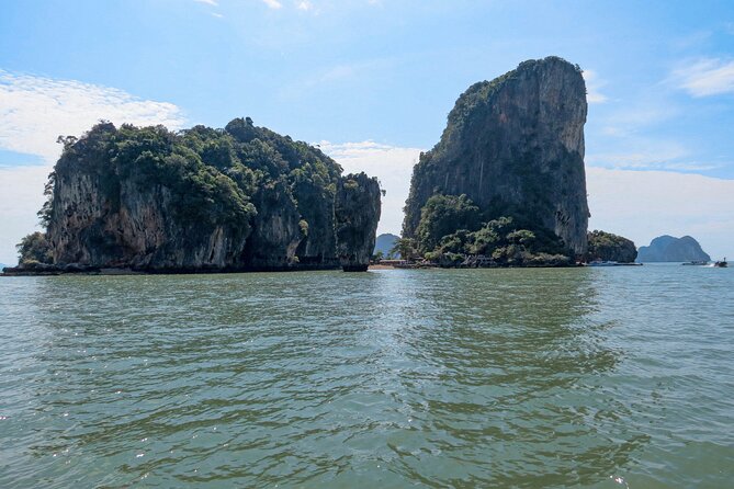 Full-Day Private James Bond Island Speedboat Charter by V.Marine Tour - James Bond Island and the leaning rock