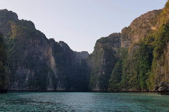 Full Day & Sunset Phi Phi Islands Tour From Phi Phi by Speedboat - Mosquito Island and Hin Klang snorkeling
