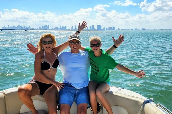 Fully Private Speed Boat Tours, VIP-style Miami Speedboat Tour of Star Island! - The thrill of the open-water run
