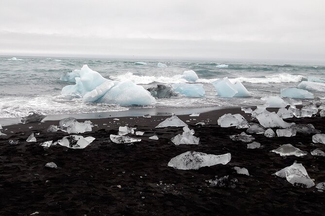 Glacier Lagoon Private Tour with Private Zodiac boat ride on the Iceberg Lagoon - Skógafoss brings the power