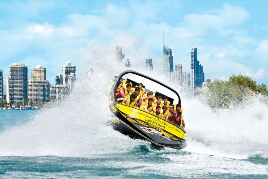 Gold Coast: Extreme Jet Boat Blast Ride - Spins, slides, and the role of the skipper