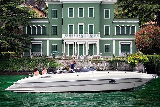 Grand Tour, 1h to 4h private luxury speedboat at Lake Como - One hour in Como: a quick waterfront introduction
