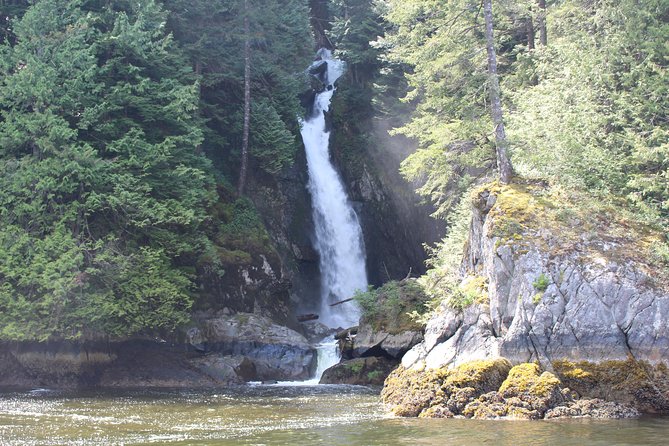 Granite Falls Zodiac Tour by Vancouver Water Adventures - Granite Falls and Silver Falls