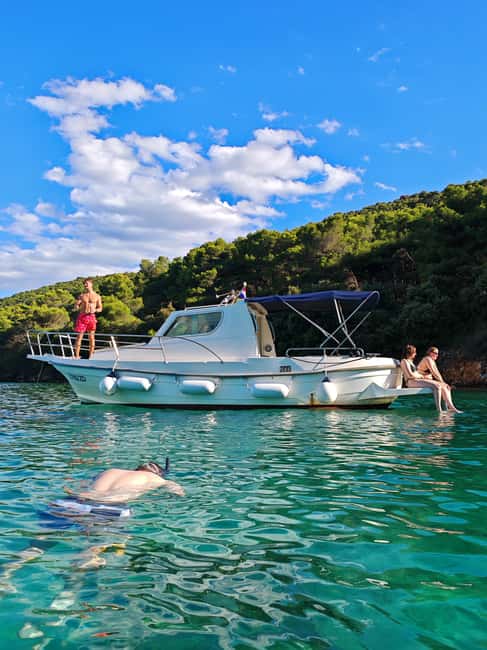 half day group speedboat tour of the islands around Zadar - Ugljan brings the best snorkeling time