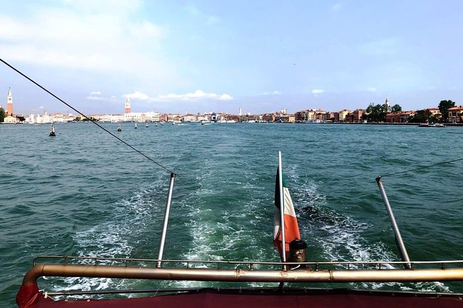 Half-Day Motorboat Cruise to Venice Lagoon Islands Murano and Burano - Why this half-day boat trip works in Venice