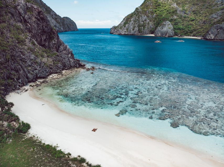 Half-Day Seasation Premium Speedboat Group Island Hopping - Should you book the El Nido speedboat?