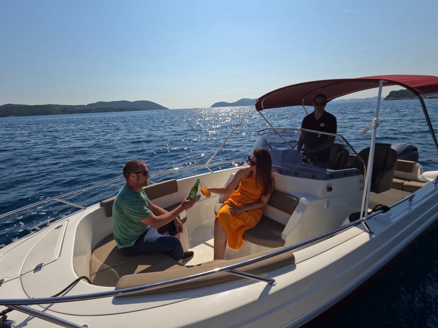 Half day speedboat tour - find caves and enjoy swimming - What this four-hour boat trip is really about