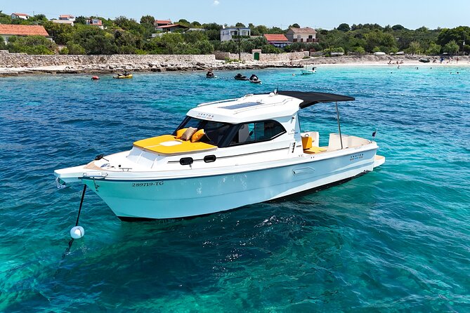 Half Day Speedboat Tour to Three Islands from Trogir - What to pack for five hours on the coast