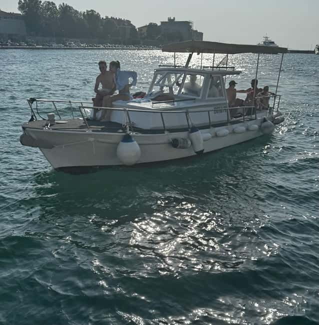Half-day speedboat trip from Zadar with drinks - Leaving Zadar for Preko by speedboat