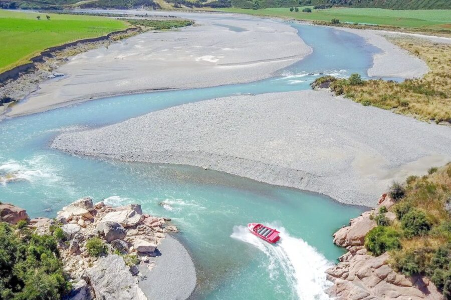 Hanmer Springs Jet Boat Adventure Tour - The Hamilton jet spin and the right level of excitement