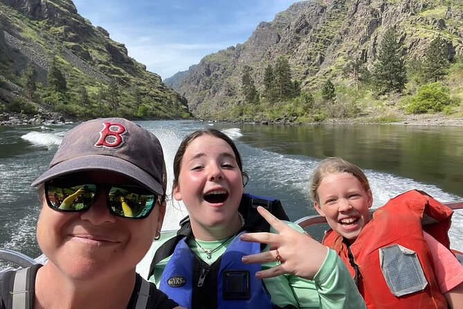 Hells Canyon Kirkwood Jet Boat Tour near Boise, Idaho - Lunch on the River