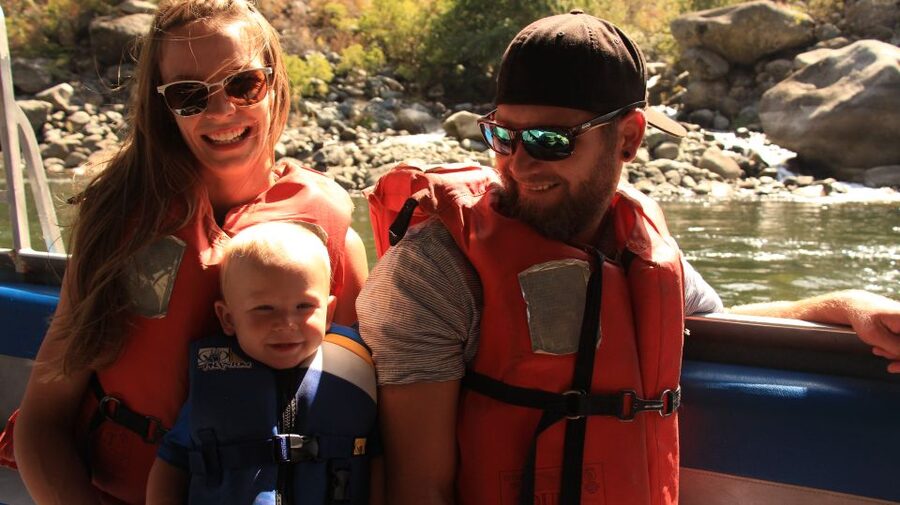 Hells Canyon: Yellow Jet Boat Tour to Kirkwood, Snake River - The canyon’s changing scenery