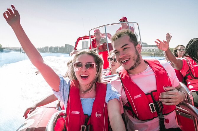 High-Speed Thames River Speedboat in London - A 50-minute Thames ride with two very different moods