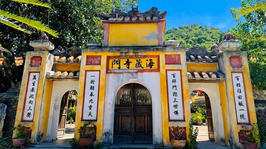 Hoi An: Cham Islands Snorkeling Trip by Speedboat with Lunch - Beach time after lunch