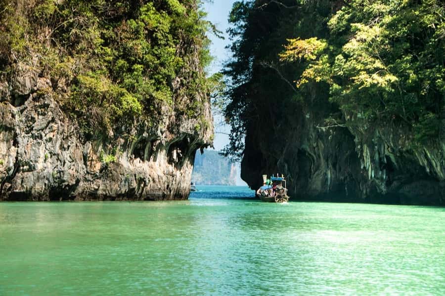 Hong Island Tour by Speedboat - Reaching Hong Island by speedboat