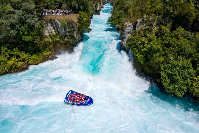 Hukafalls Jet Boat Ride in Taupo - Who will enjoy this most?