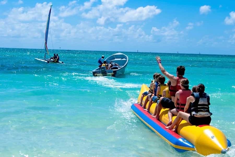 Hurghada: Dolphin House & Water sports Banana by Speedboat - The speedboat ride and the value of privacy