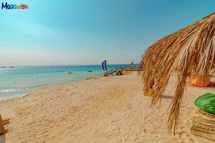 Hurghada: Magawish Island Speedboat W Snorkelling & Lunch - A fast start from Hurghada to the Red Sea