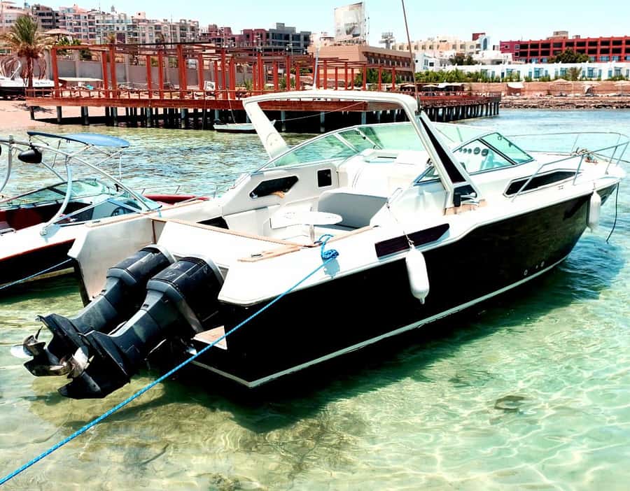 Hurghada: Private Luxury Speedboat W Snorkelling & Fruits - Key details before you book
