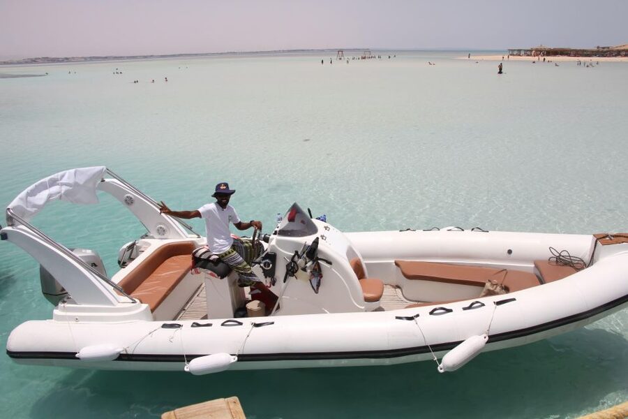 Hurghada: Speedboat Parasailing Adventures & Hotel Pick up - Choosing between Orange Bay, Nemo, Magawish, and Giftun