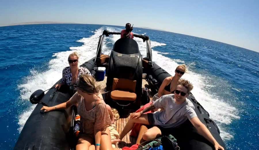 Hurghada: White Island Speedboat Tour, Snorkeling, & Lunch - Key points at a glance