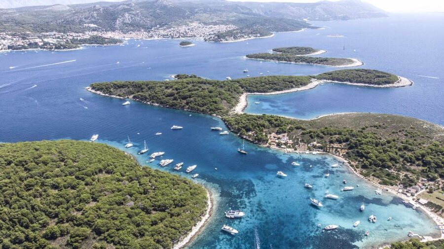 Hvar: Blue Cave, Green Cave & Stiniva Beach Speed Boat Tour - Meeting point, boat-day comfort, and restrictions